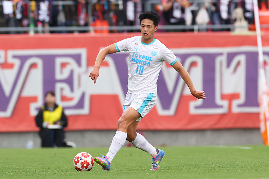 逆転弾を決めた池谷銀姿郎【写真：YUTAKA/アフロスポーツ】