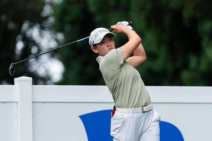 ザ・スタンダード ポートランドクラシックでプレーする岩井明愛【写真：AP/アフロ】