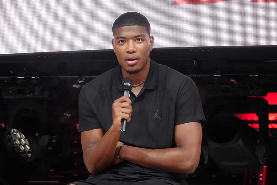 会見を実施した八村塁【写真:鉾久真大】