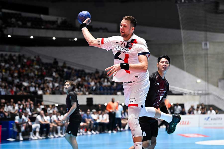 パリ・サンジェルマンのカミル・シプシャク【写真：中戸川知世】