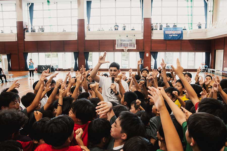 体育館の確保をはじめ、ベンドラメ礼生は大会開催に向けて自ら奔走した【写真提供：L_Game】