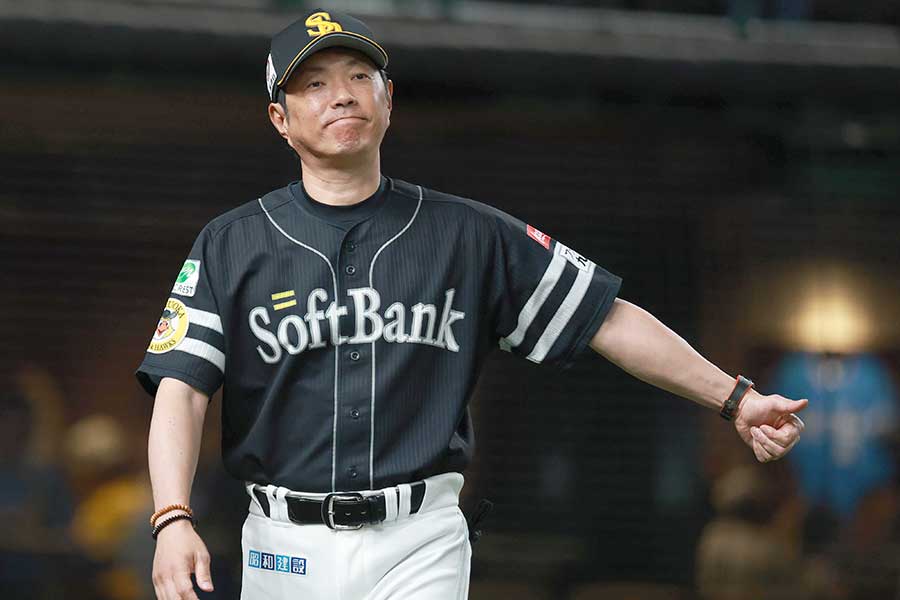 ソフトバンクの小久保監督【写真：産経新聞社】