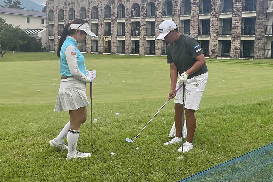 ウェアへのこだわりを語った工藤【写真：柳田通斉】