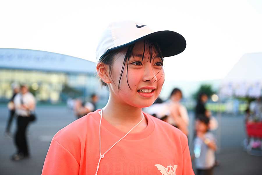 清水は「誰にも負けない選手になりたい」と将来を描く【写真：中戸川知世】