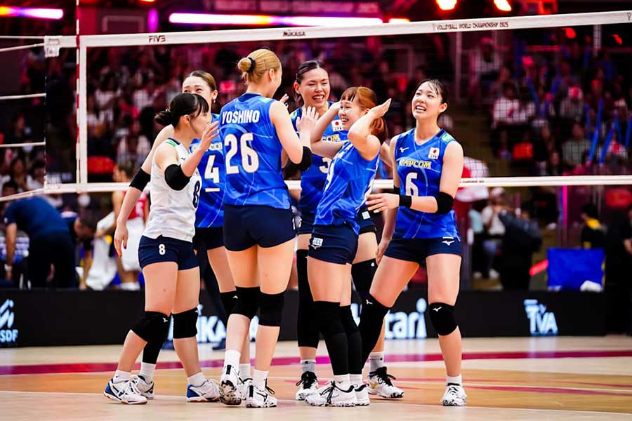 セルビアに3-1で勝利したバレーボール女子日本代表【写真：バレーボール・ワールド提供】