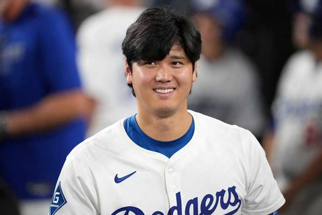 大谷翔平、6930円Tシャツが「斬新なデザイン」 MVP記念限定品に集まる