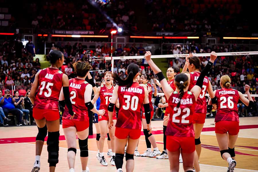 オランダに勝利したバレーボール女子日本代表【写真：Volleyball World提供】