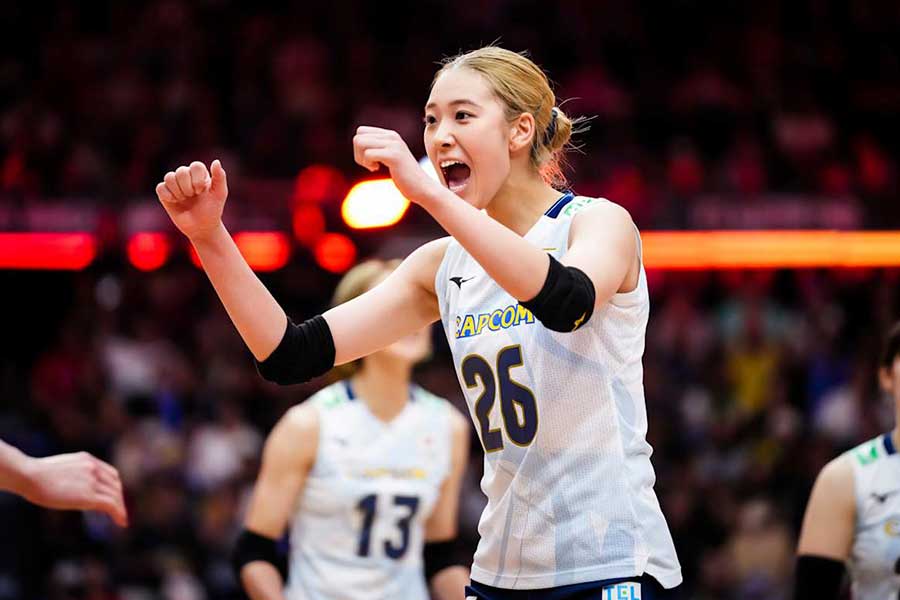 バレーボール女子日本代表の佐藤淑乃【写真:Volleyball World提供】