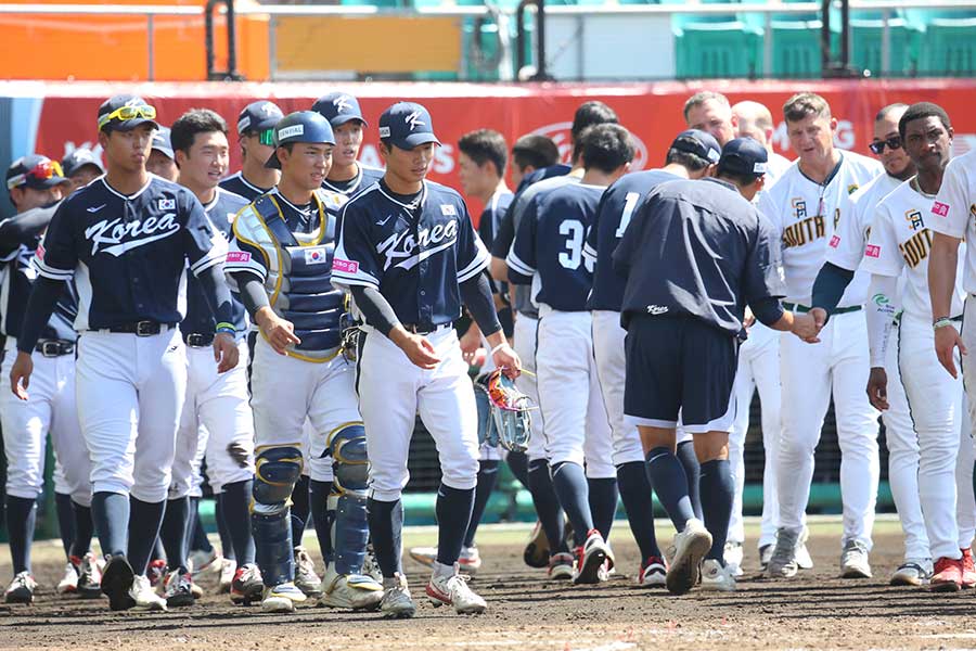 10日に実施した継続試合で韓国が南アフリカに17-0で5回コールド勝ち【写真：羽鳥慶太】