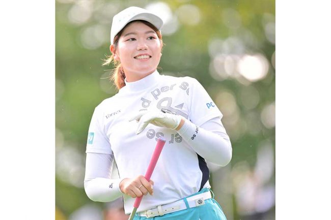 女子ゴルファーがまさかの忘れ物「何かが足りていないような…」 カメラ