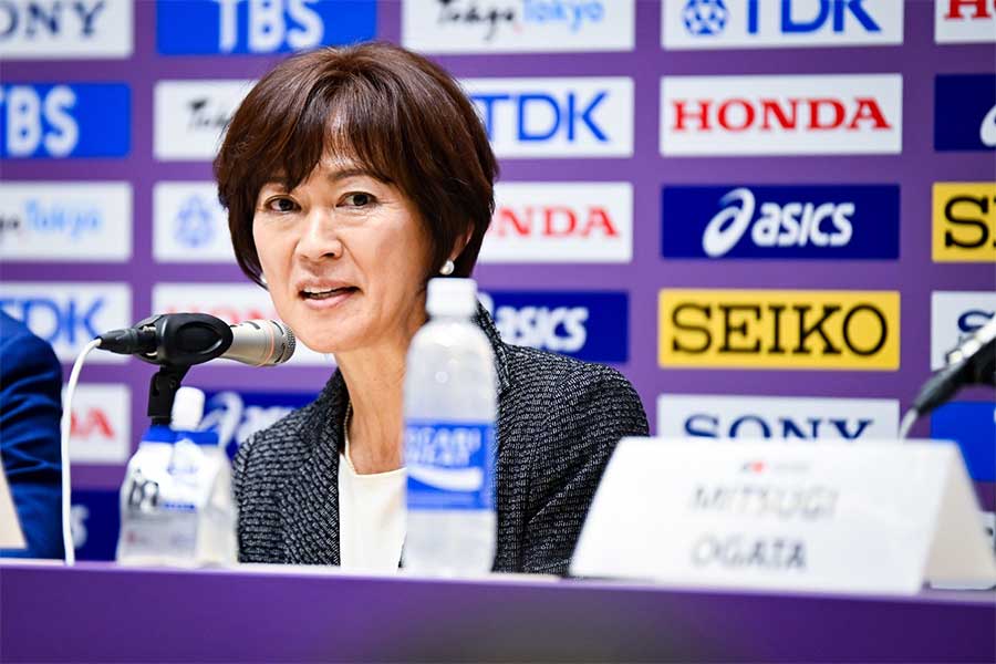 会見に登壇した有森裕子会長【写真：中戸川知世】