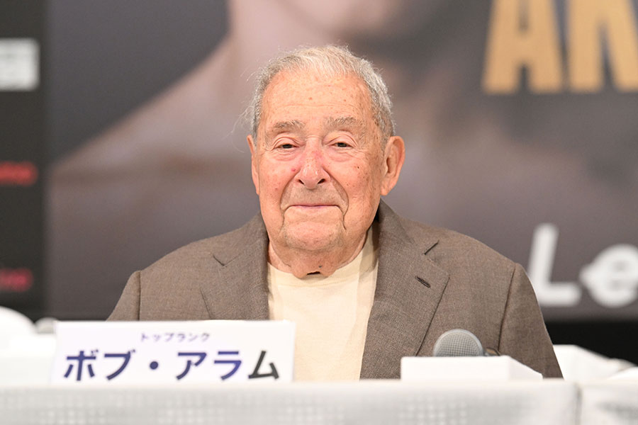 会見に出席したトップランク社のボブ・アラムCEO【写真：徳原隆元】