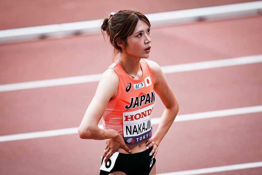 女子100メートル障害で準決勝に進出した中島ひとみ【写真：中戸川知世】