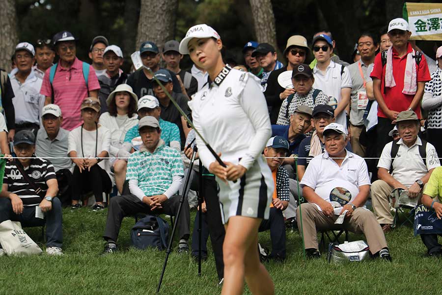ソニー日本女子プロ選手権でプレーする金澤志奈【写真：柳田道斉】