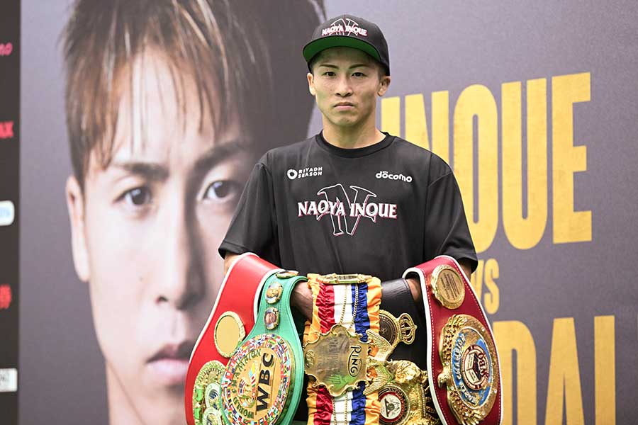 アフマダリエフに勝利した井上尚弥【写真：徳原隆元】