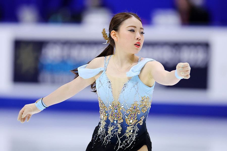 紀平梨花【写真：西村尚己/アフロスポーツ】