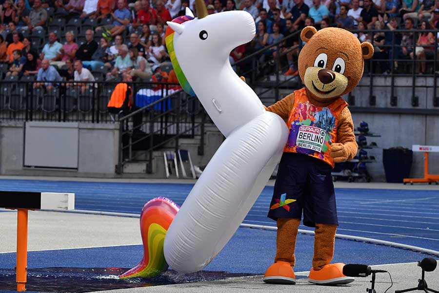 ベルリン大会のマスコット「ベルリーノ」【写真：picture alliance/アフロ】