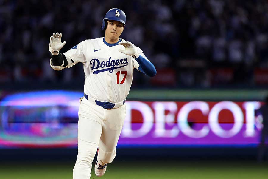今季52号の逆転3ランを放ったドジャースの大谷翔平【写真：ロイター】