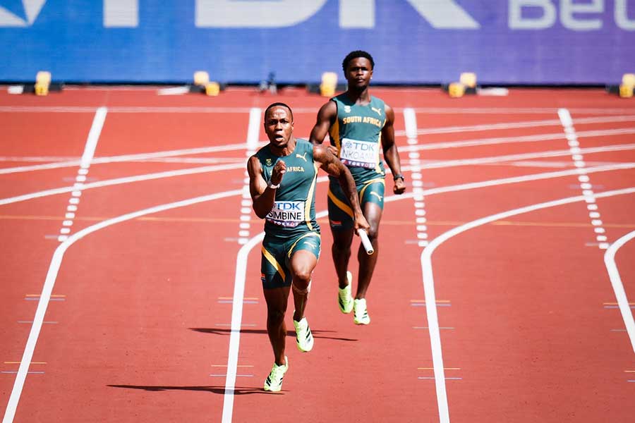 男子4×100メートルリレー再レース、単走となった南アフリカ【写真：中戸川知世】
