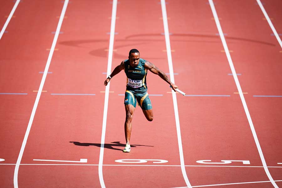 男子4×100メートルリレー再レース、単走となった南アフリカ【写真：中戸川知世】