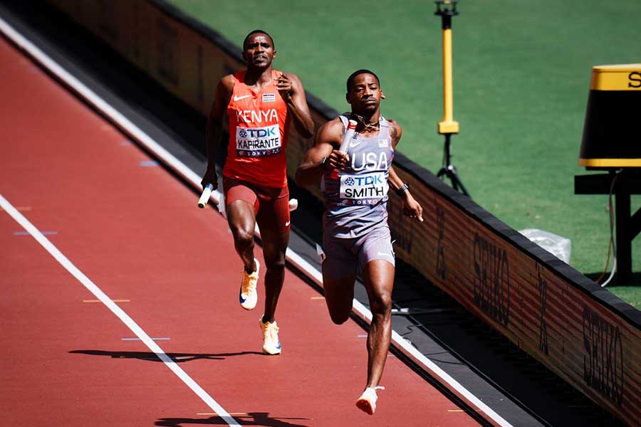 男子4×400メートルリレー、再レースに勝利した米国【写真：中戸川知世】