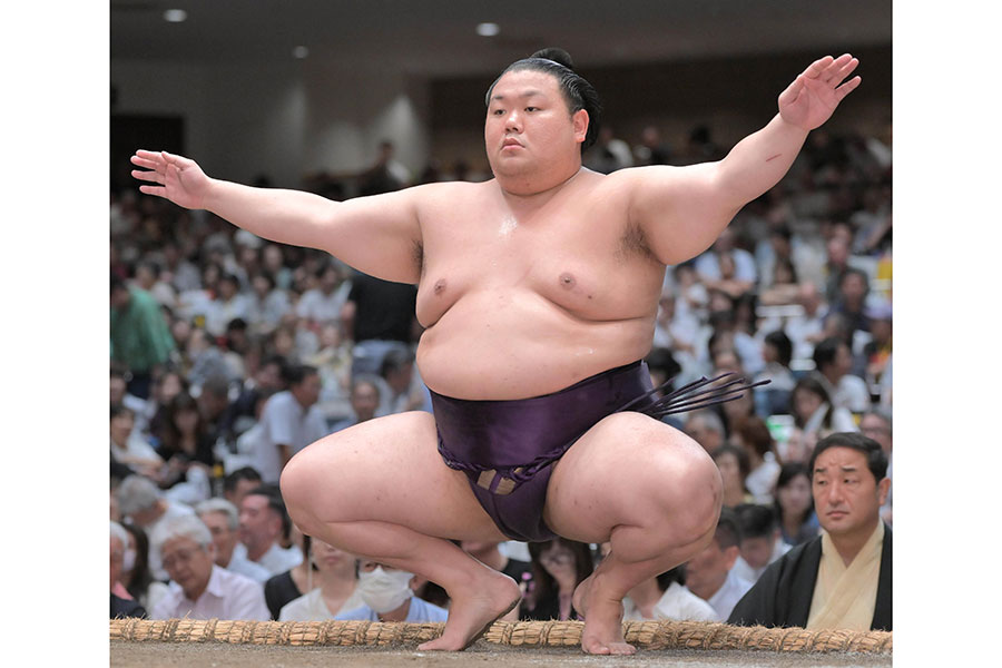 大相撲秋場所、土俵にあがった美ノ海【写真：スポーツ報知/アフロ】