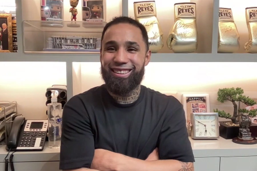 オンライン会見に出席したルイス・ネリ