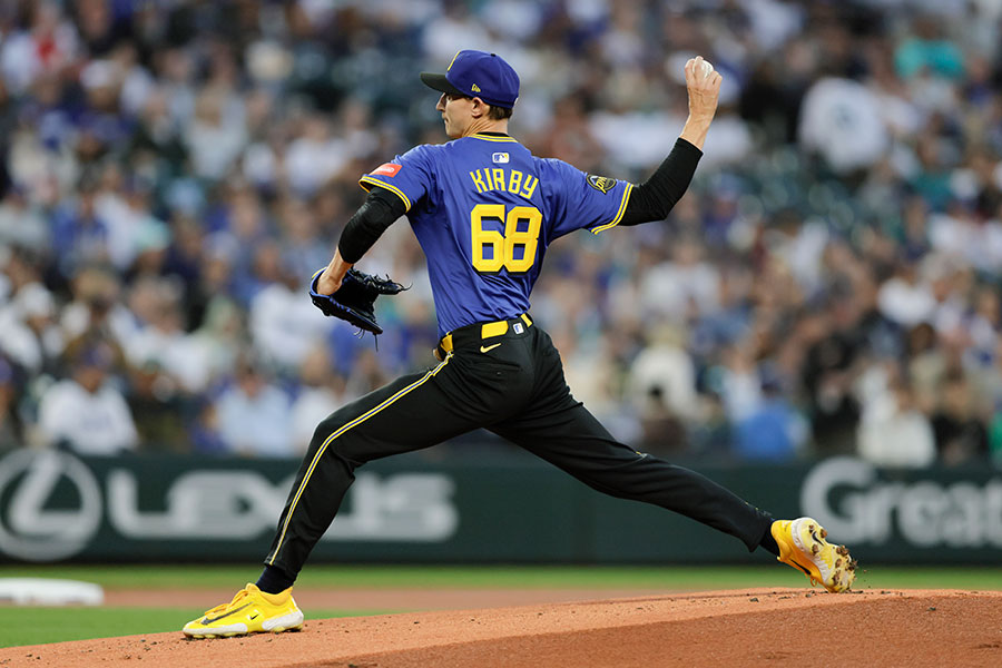 先発登板したマリナーズの右腕カービー【写真:Imagn/ロイター/アフロ】