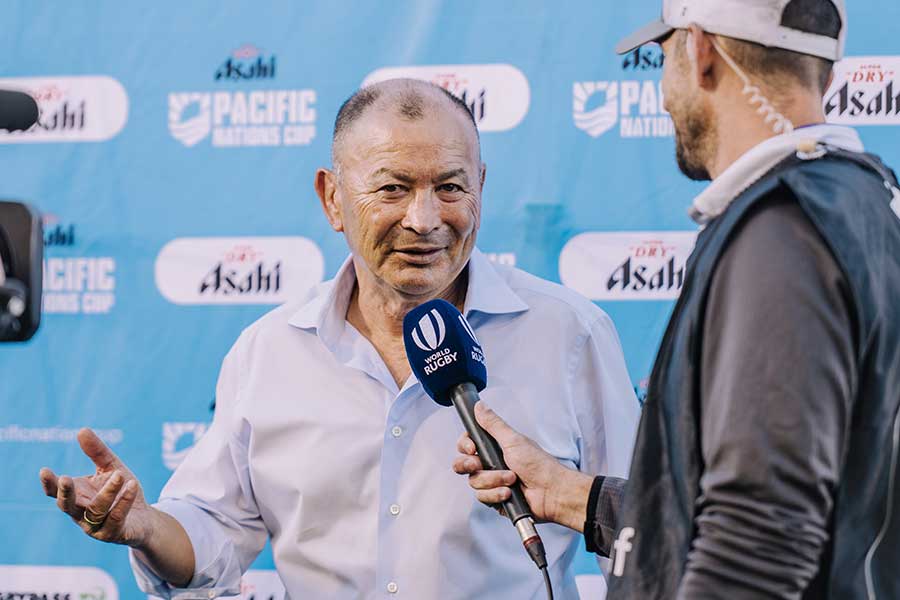 就任2季目に入ったエディー・ジョーンズHC【写真：（C）JRFU】