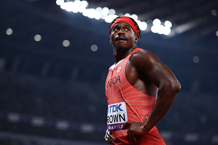 東京世界陸上の男子リレーで銀メダルを獲得したブラウン【写真：ロイター】