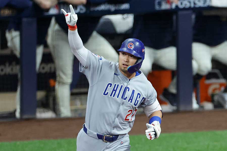 ブルワーズ戦で3ランを放ったカブスの鈴木誠也【写真：UPI/アフロ】
