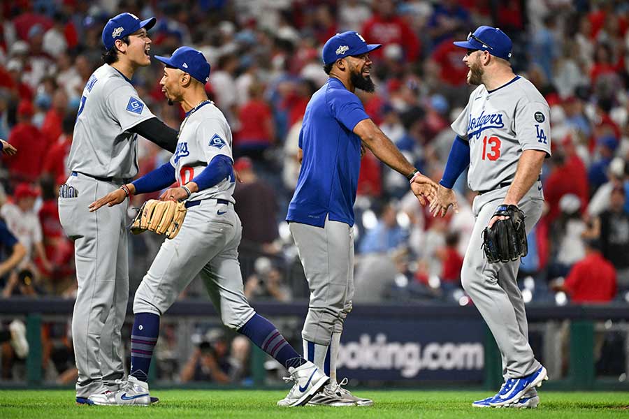 地区シリーズ第2戦で勝利したドジャース【写真:ロイター】