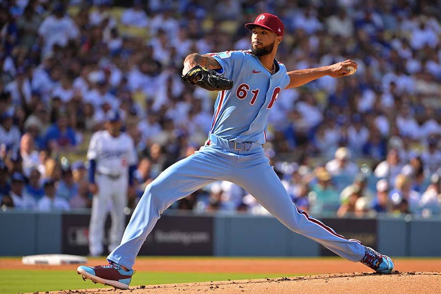 地区シリーズ第4戦で先発したフィリーズのサンチェス【写真：ロイター】