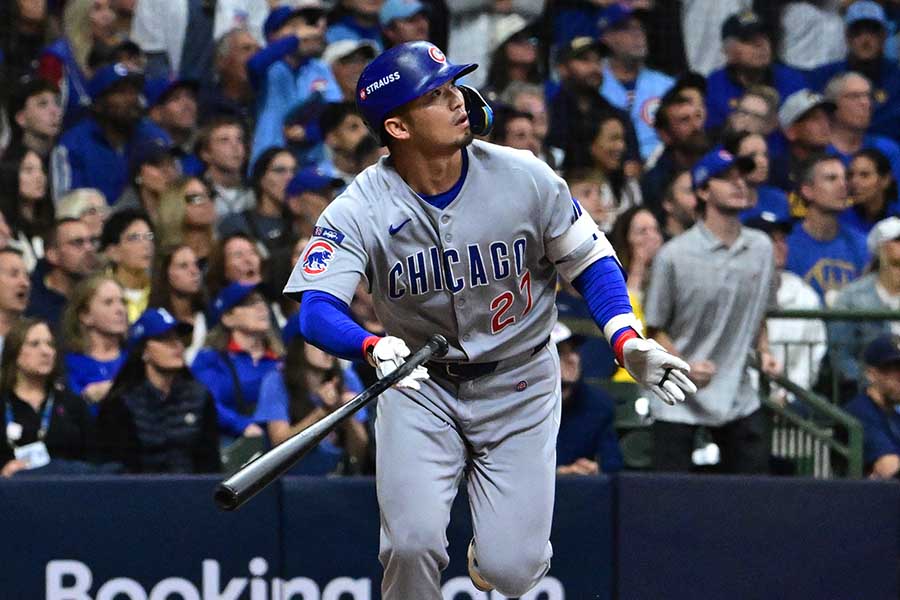 ブルワーズ戦で同点ソロを放ったカブスの鈴木誠也【写真:ロイター】