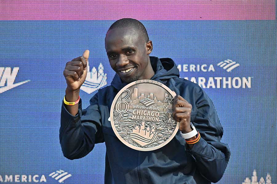 シカゴ・マラソンで優勝したジェーコブ・キプリモ【写真：ロイター】