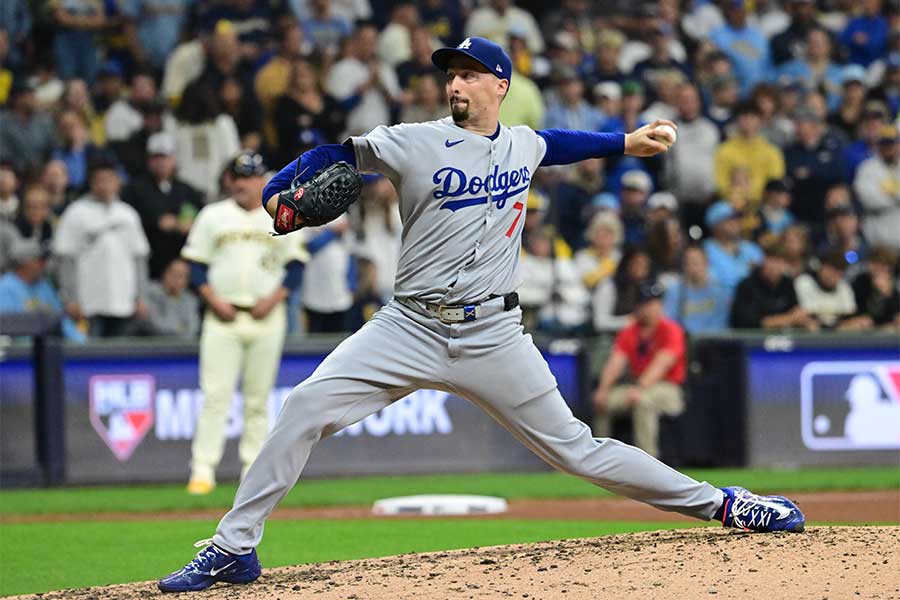 ブルワーズ戦に先発し、8回1安打無失点と快投したブレイク・スネル【写真:ロイター】