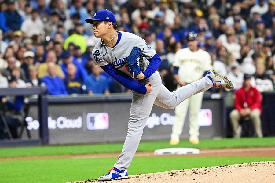 9回1失点でメジャー初完投をマークしたドジャースの山本由伸【写真：ロイター】