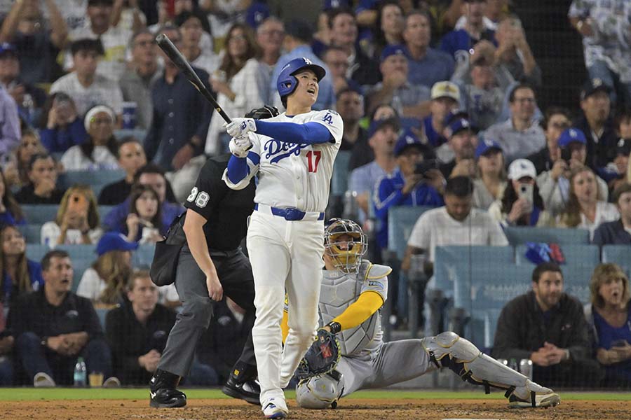 先発登板したブルワーズ戦で3本塁打を放ったドジャースの大谷翔平【写真：ロイター】
