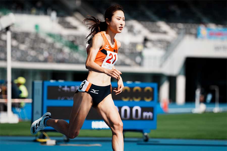 仲子は慶大4年生で休学を決断。大学5年目のシーズンで6年ぶりに自己ベストを更新した【写真：中戸川知世】