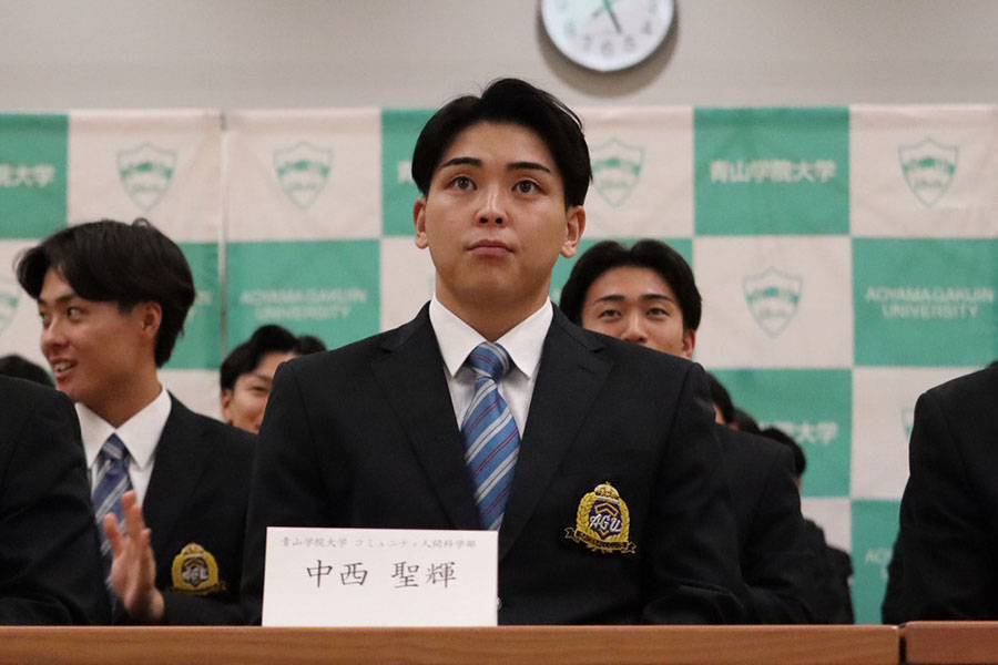 中日にドラフト1位指名を受けた中西聖輝【写真：横田美咲】