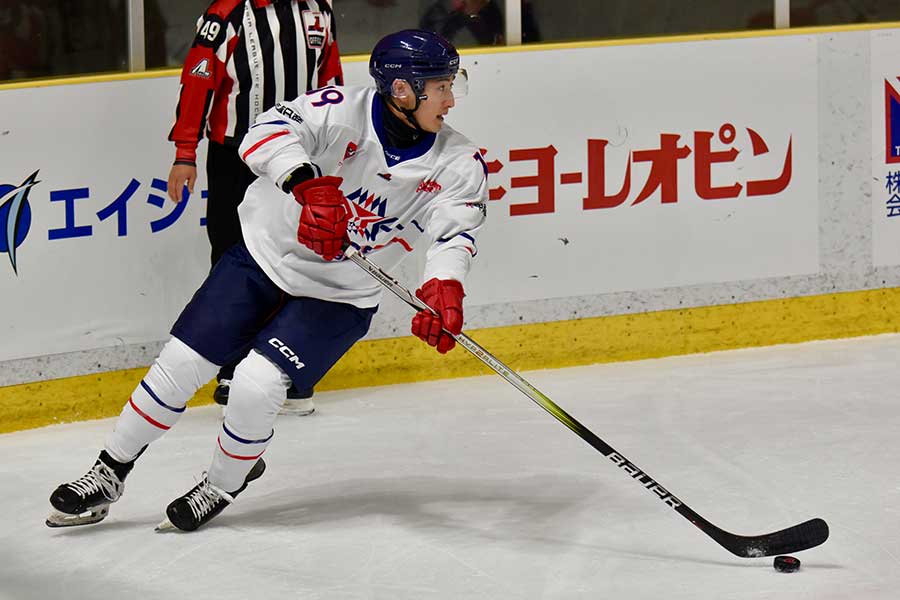 ハードな日常も、矢野は「ホッケーが好きすぎるんです」と競技への熱い思いを明かした【写真:羽鳥慶太】