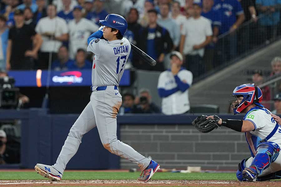 ブルージェイズ戦に先発したドジャースの大谷翔平【写真：ロイター】