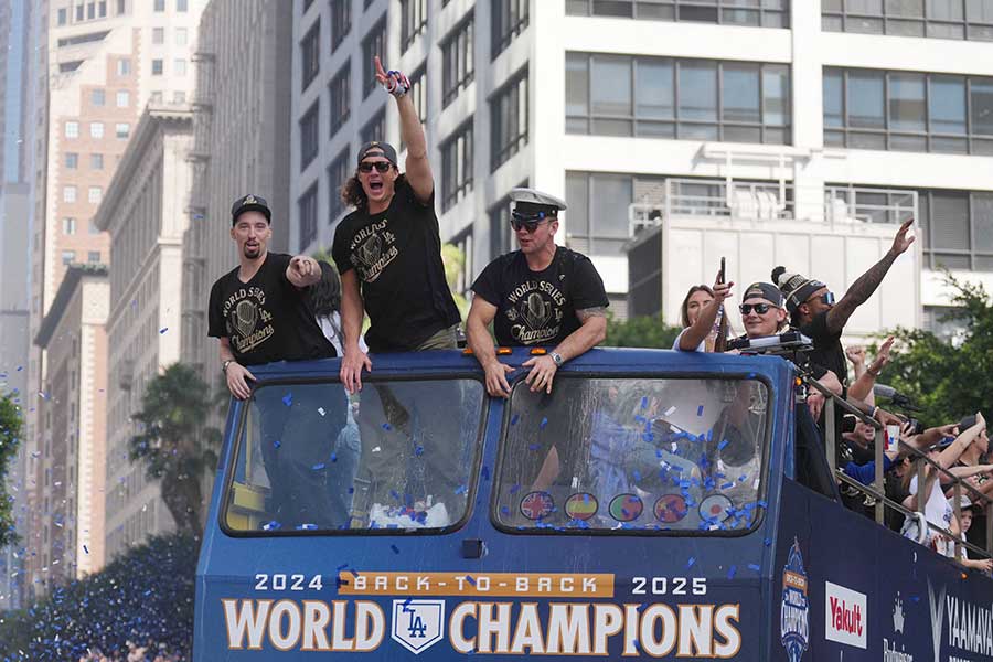 2年連続世界一に輝いたドジャース【写真：ロイター】