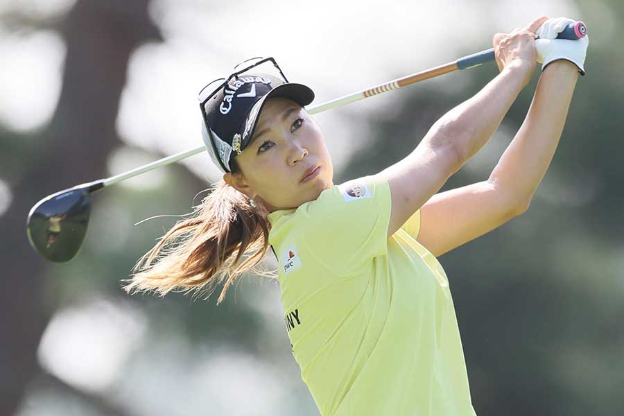 上田桃子【写真:産経新聞社】