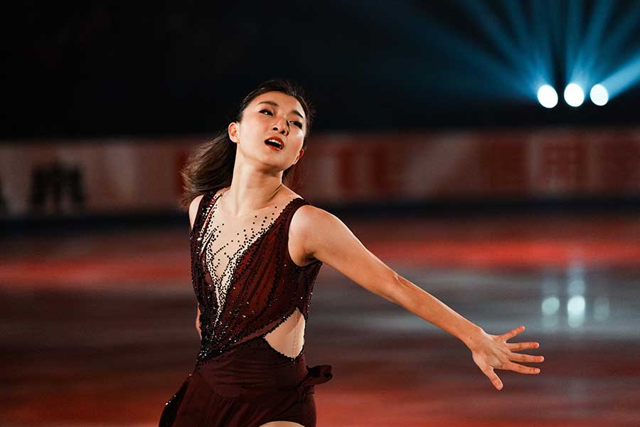 NHK杯エキシビションに登場した坂本花織【写真:中戸川知世】