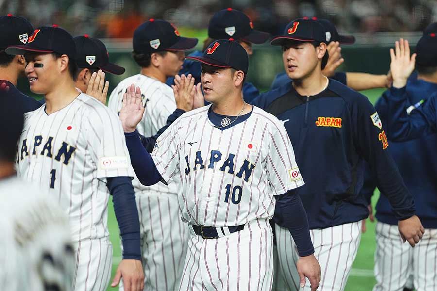 11-4で韓国に勝利した侍ジャパン【写真:小林靖】