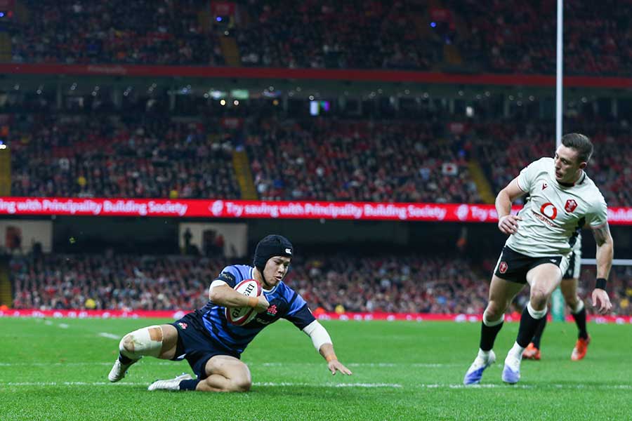 WTB石田吉平のトライまでは絶好の展開だったが…【写真:JRFU】