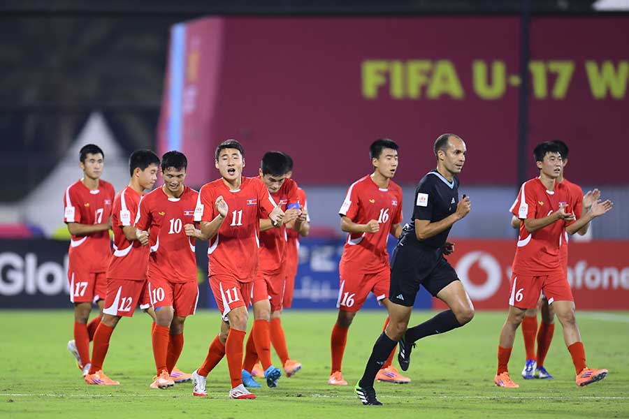 サッカーU-17日本代表と対戦した北朝鮮【写真：MEXSPORT/アフロ】