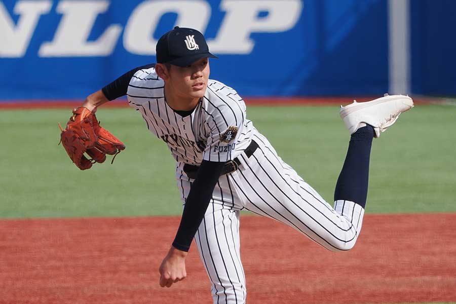 決勝で1失点快投した九州国際大付・岩見輝晟【写真:羽鳥慶太】