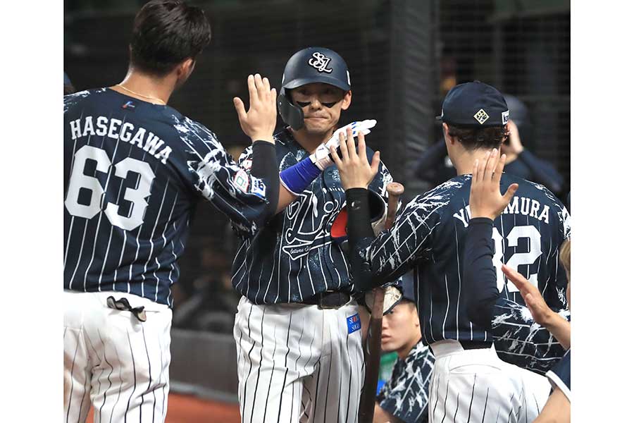 西武の栗山巧【写真:産経新聞社】